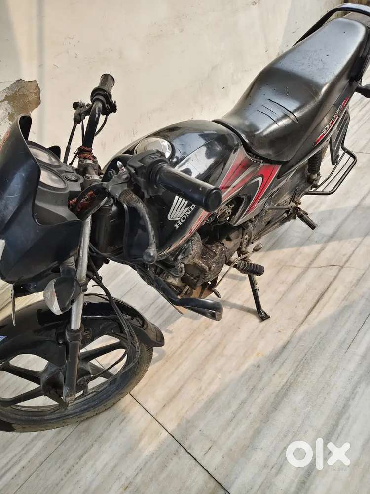 Honda dream Yuga bike in good condition, new tyre