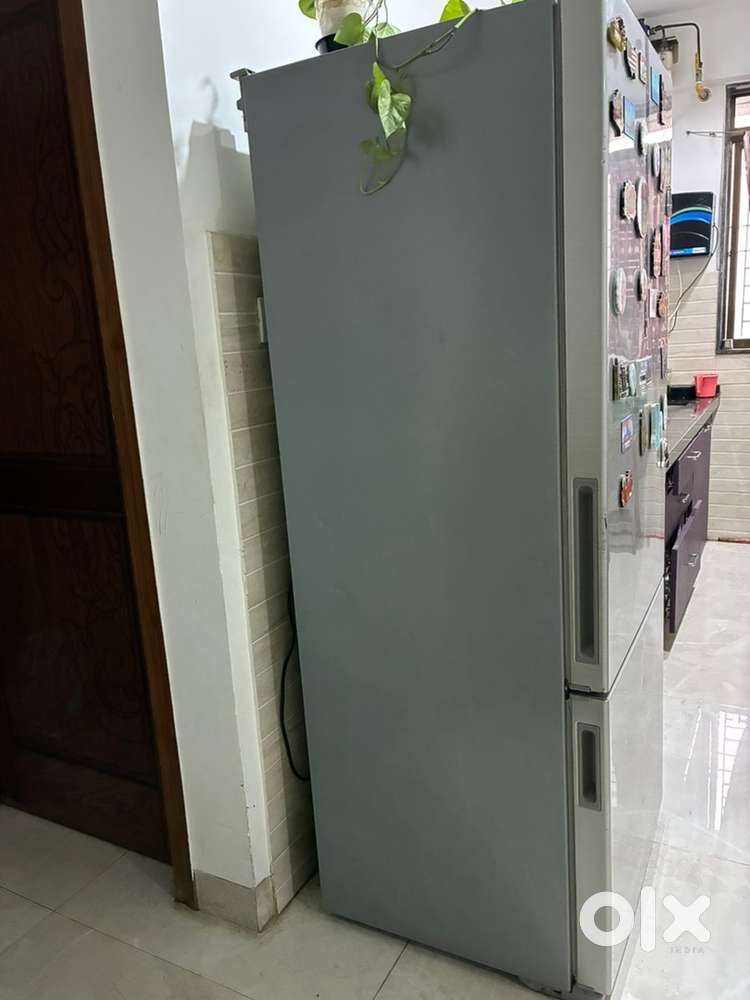 With warranty card Panasonic 450 litres Frost free Double door fridge