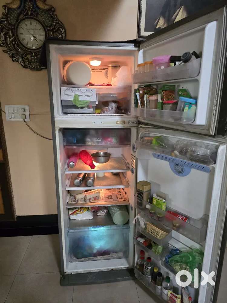 Lg fridge 390 L
