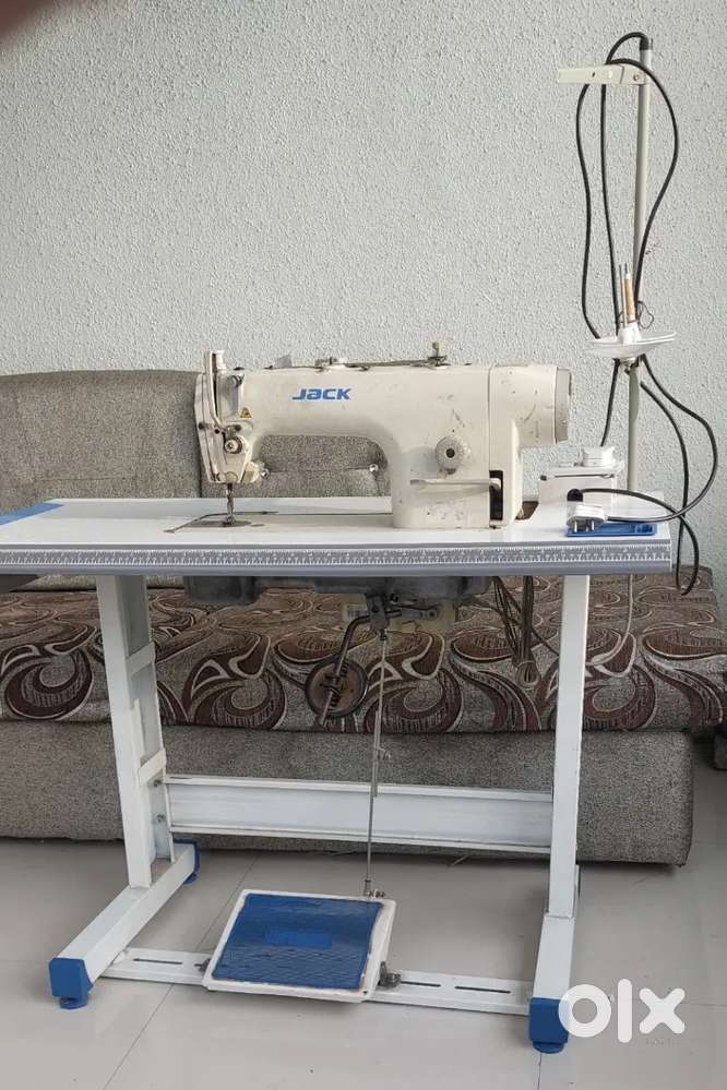 JACK Sewing Machine