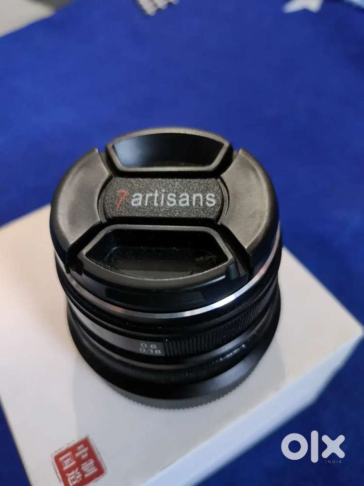 7 artisans 25 mm 1.8 lens for Sony camera.