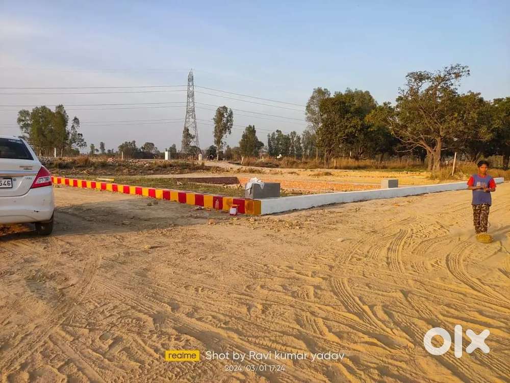 बिना बुकिंग डाले प्लॉट पर पहले कब्जा अप्रूव्ड साइट सुल्तानपुर रोड पर