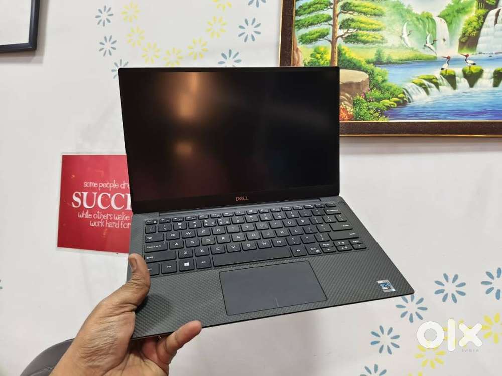 Dell XPS 9305(i7-11th(1165G7)/13.3 FHD/Thin and Light/16gb/1tbSSD/bes