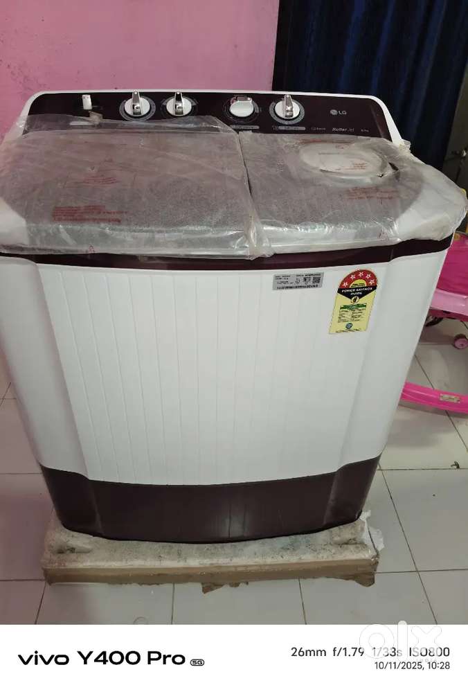 4 months old new washing machine full New and working condition