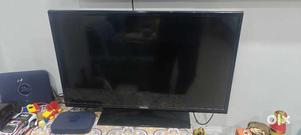Samsung led Tv 32 inch new condition