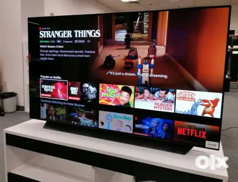 Sealed pack 52 SMART LED TV FULL WARRANTY 4K ULTRA HD SLIM QLED