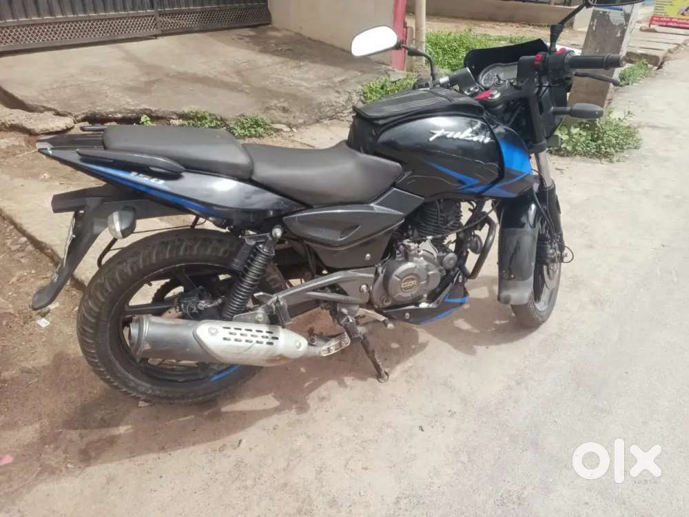 Good condition single owner Pulsar 150 engine good condition