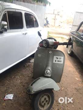 Bajaj super scooter