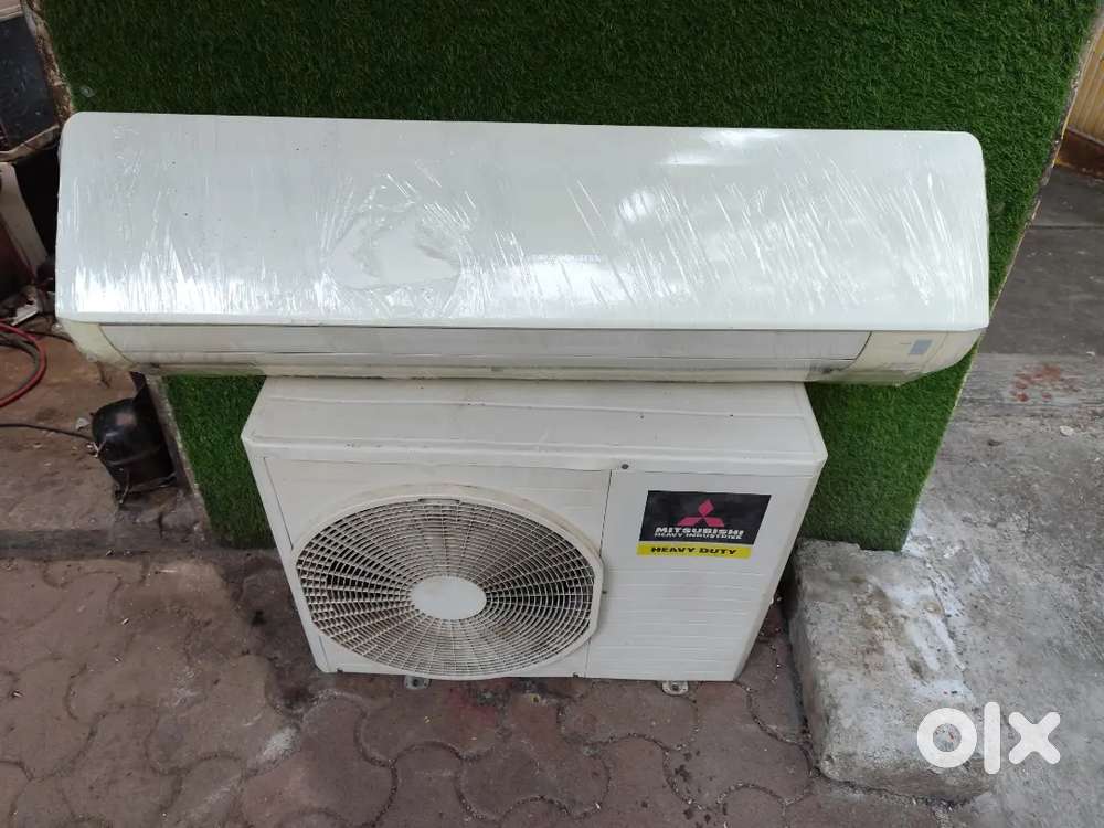 Mitsubishi 1.6 ton 5 star split AC full working condition