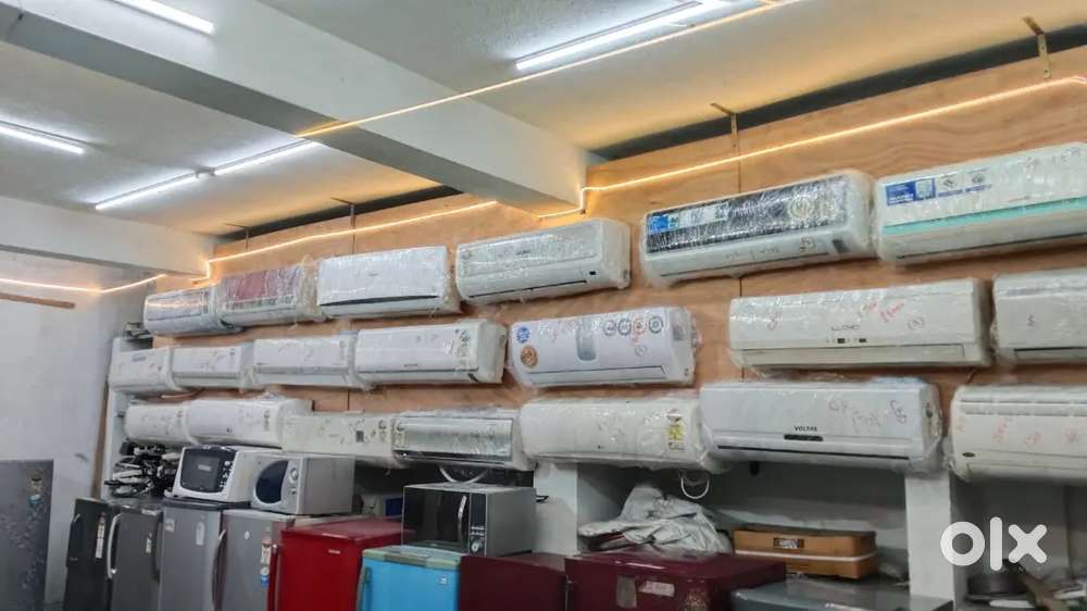 Second hand fridges shop ***