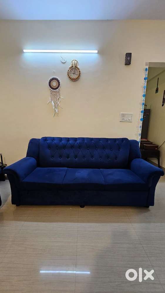 Moving out sale - 5-seater sofa- 1 Three + 2 single seater