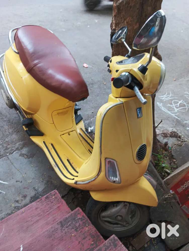 Excellent condition scooter.