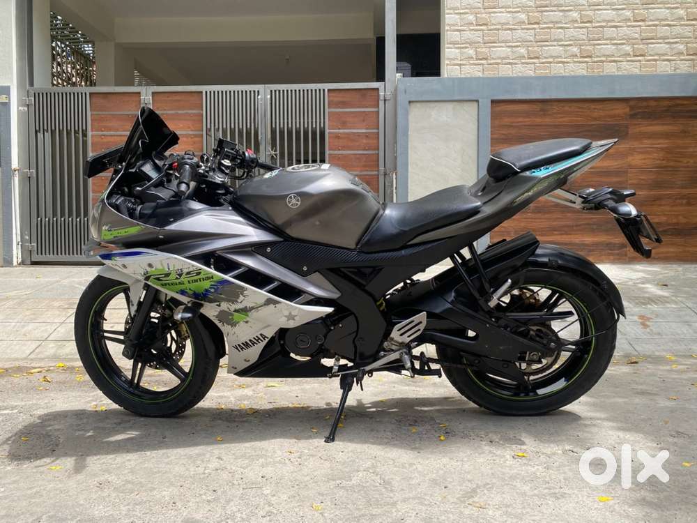 Yamaha R15