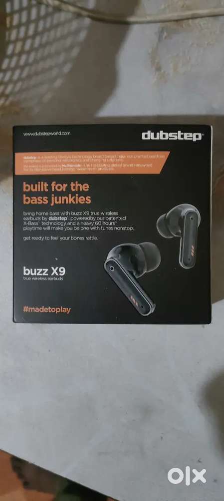 Dubstep bluetooth buds