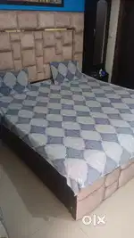 One double size 6*6 box bed