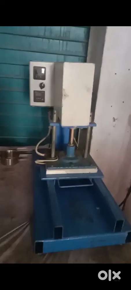 Embossing printing machine