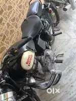 Royal  Enfield classic 350 23800 running