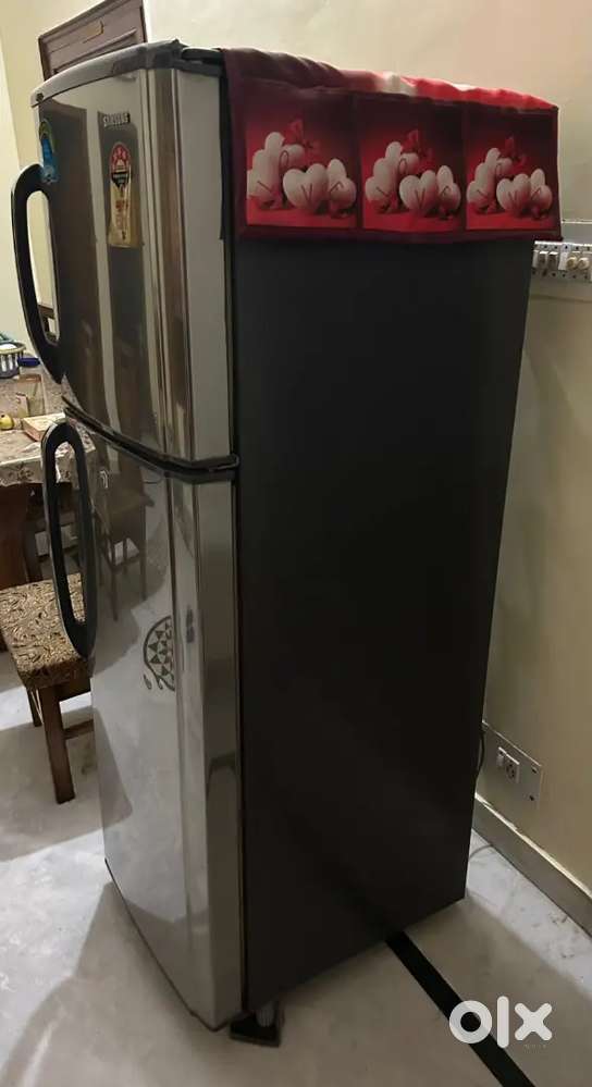 Samsung 280 ltr double door 2010 model