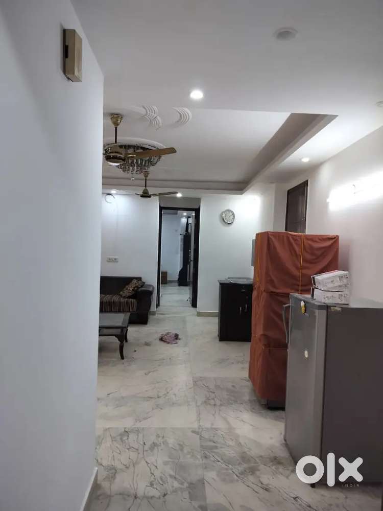 Flat available for rent