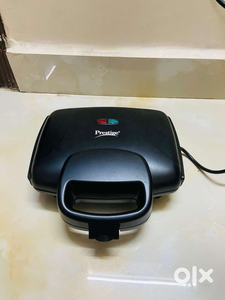 Prestige electric sandwith griller