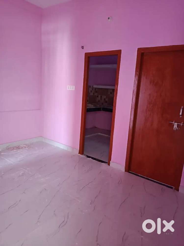 1BHK flat for small family or studets @ rs 4000 only