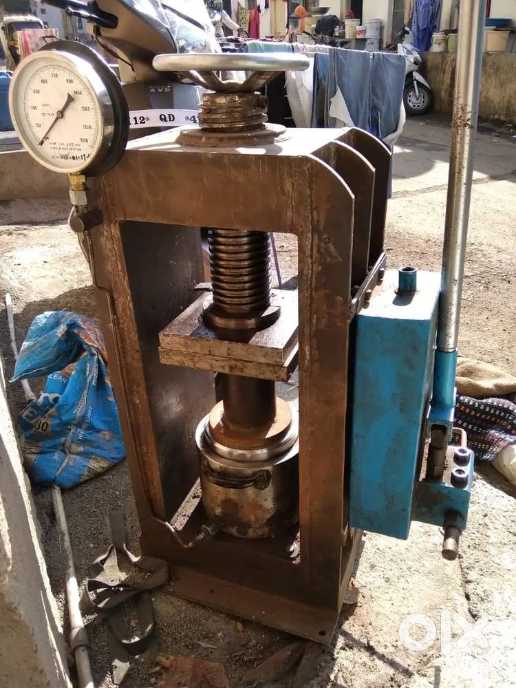 Hand operated CTM MACHINE