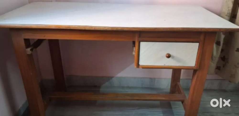 Study Table / Multipurpose Table