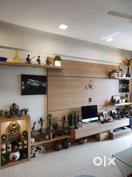 Spacious 3 bhk furnished flat on Sale ( Lake homes )