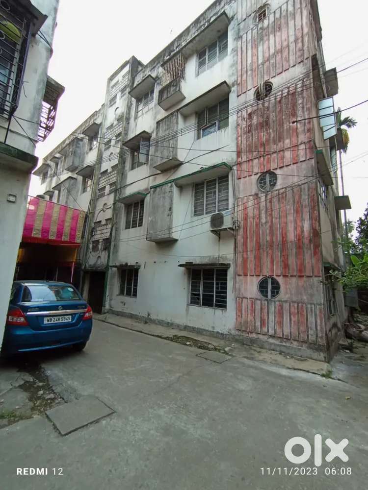 3bhk resale flat at madhyamgram