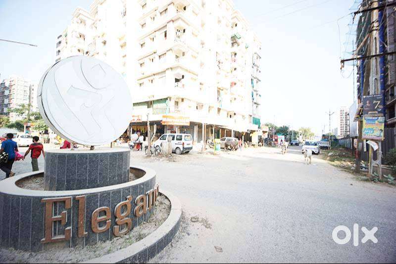 Vivan 101 Shop For Sell in Zundal