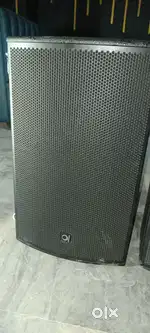 Loud Speaker Monitors - 1 Pair (Active/Passive) [TURBOSOUND]