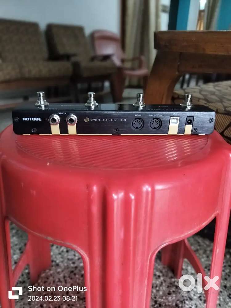 Boss bcb 6 with boss effects line6 hx effects