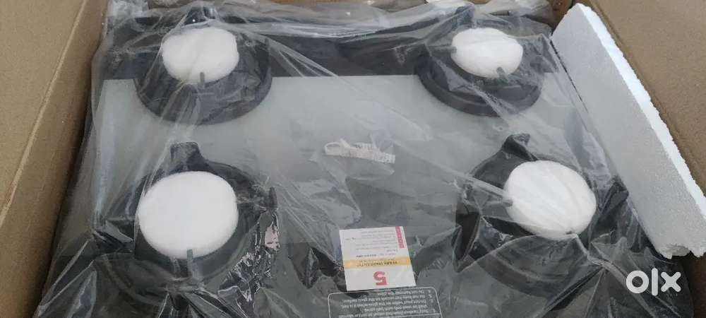 Blowhot 4 burner Gas stove