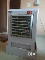 Cooler aur ek chair hai