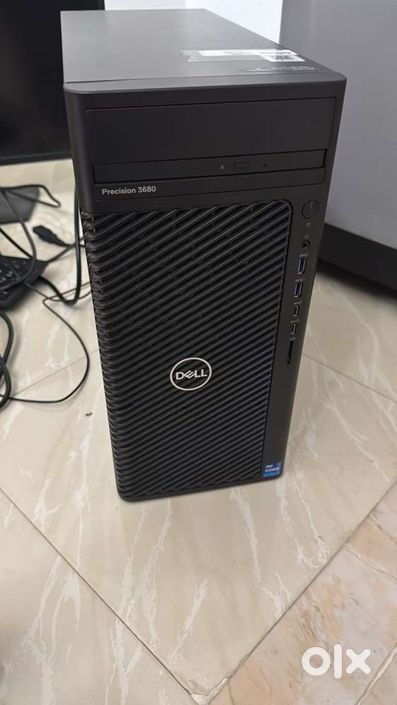 Dell precision 3680 with 23 monitor