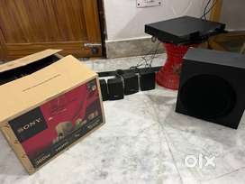 Sony Home Theatre System, model: dav-tz140