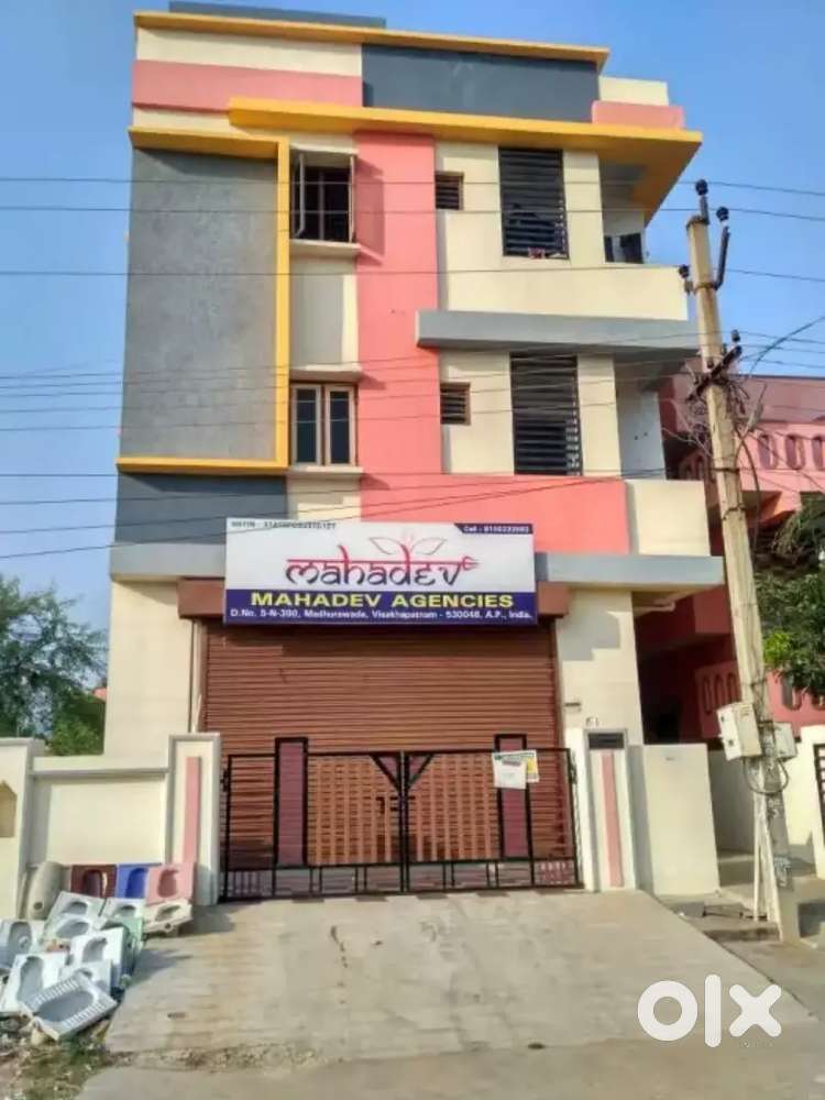 1100sft, 2 bhk flat for rent. Ngos colony  Madhurwada.