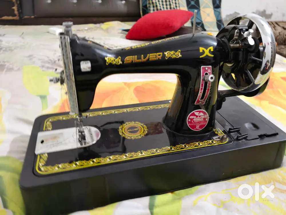 Sewing machine new(silver) company