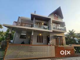 ELEGANT 4BHK VILLA FOR SALE IN KAKKANAD INFOPARK THEVAKAL PUKKATTUPADY