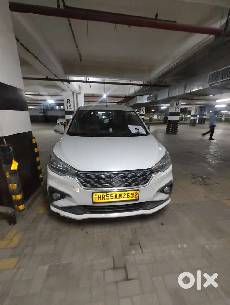 Driver chahiye ertiga gaadi ke liye