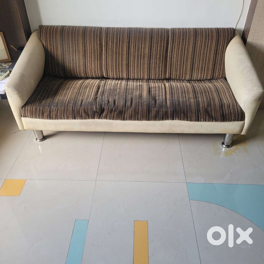9 seater sofa