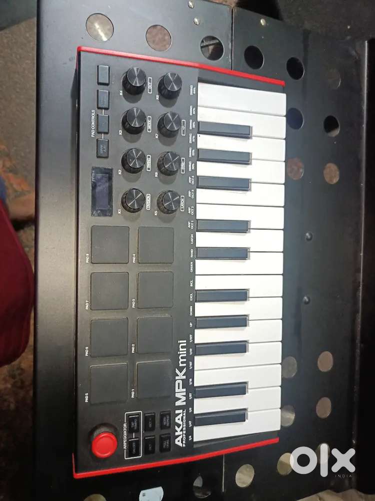 Akai mpk mini midi keyboard