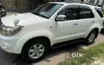 Toyota Fortuner White- 2011