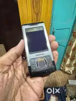 Nokia 6500 classic  mobile with battery charger 3500rs
