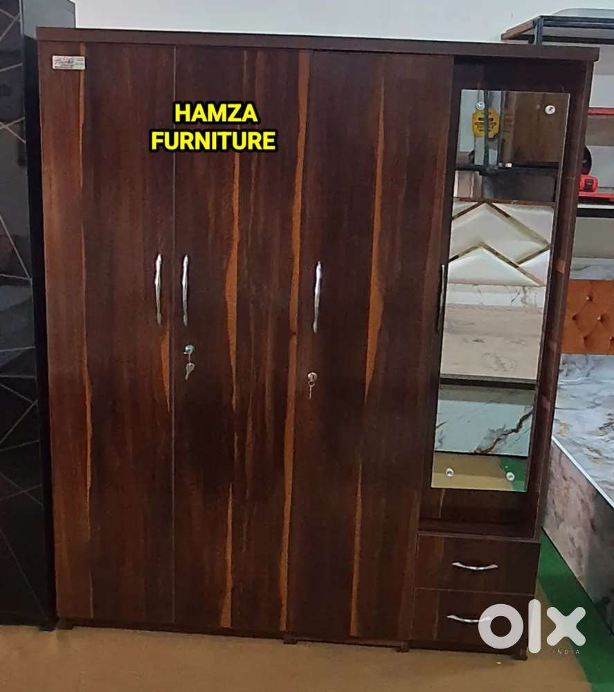 HAMZA FURNITURE NEW look particle wood 5by6 wardrobe with drawer