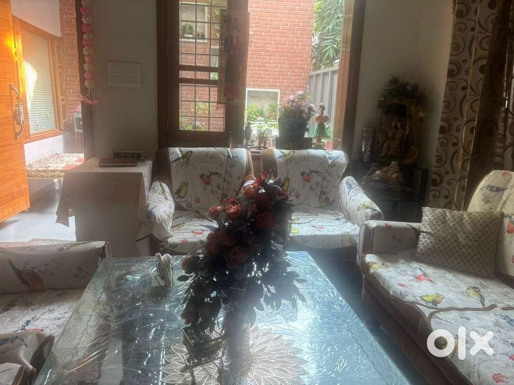 Brand new sofa set