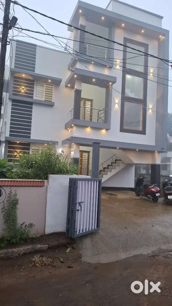PREMIUM 3 OR 4 OR 5 BHK VILLA IN CHITTUR NEAR ANIKODE / POST OFFICE