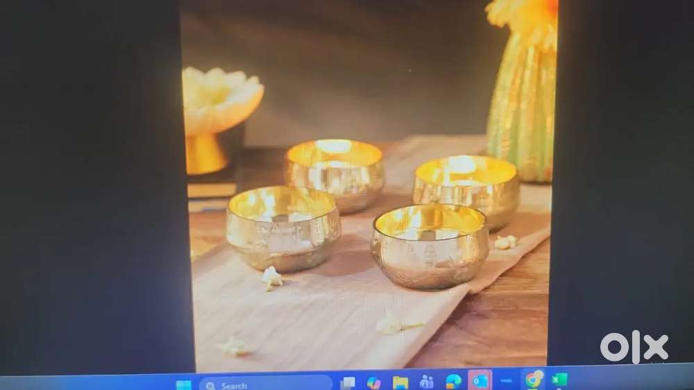 Maid morning me jhadu poocha one time