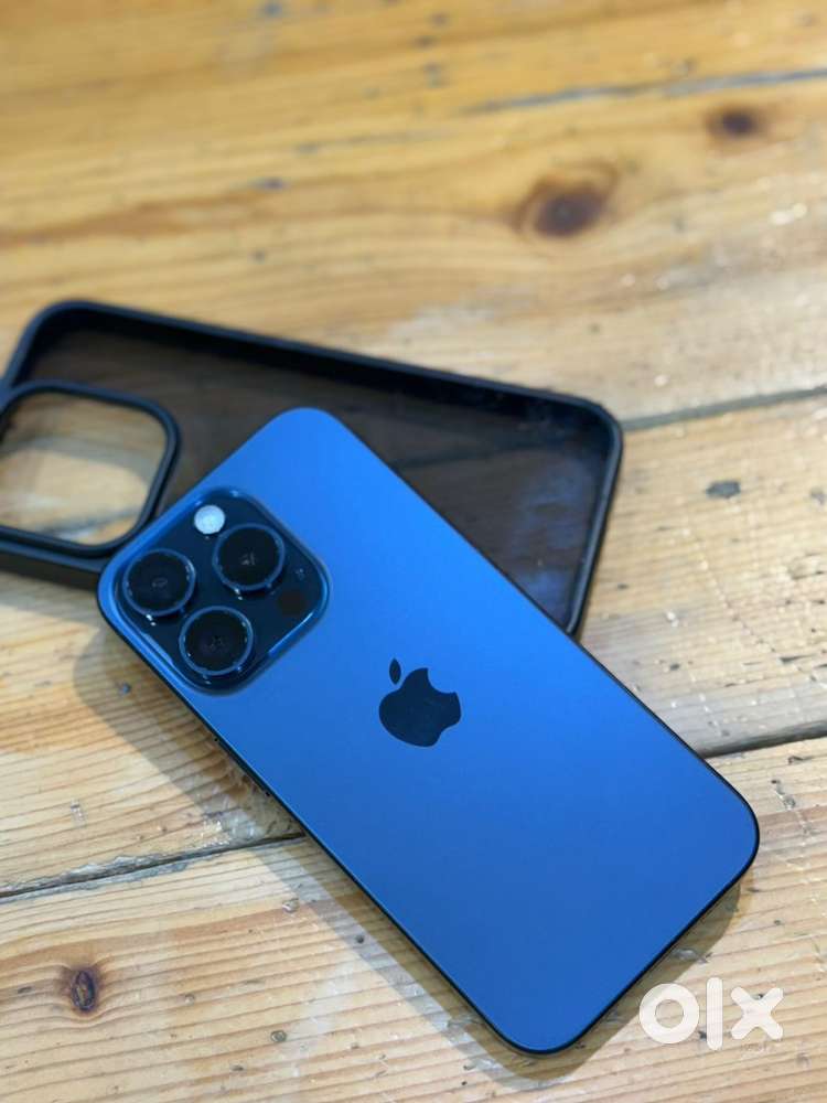 15 pro 256 navy blue