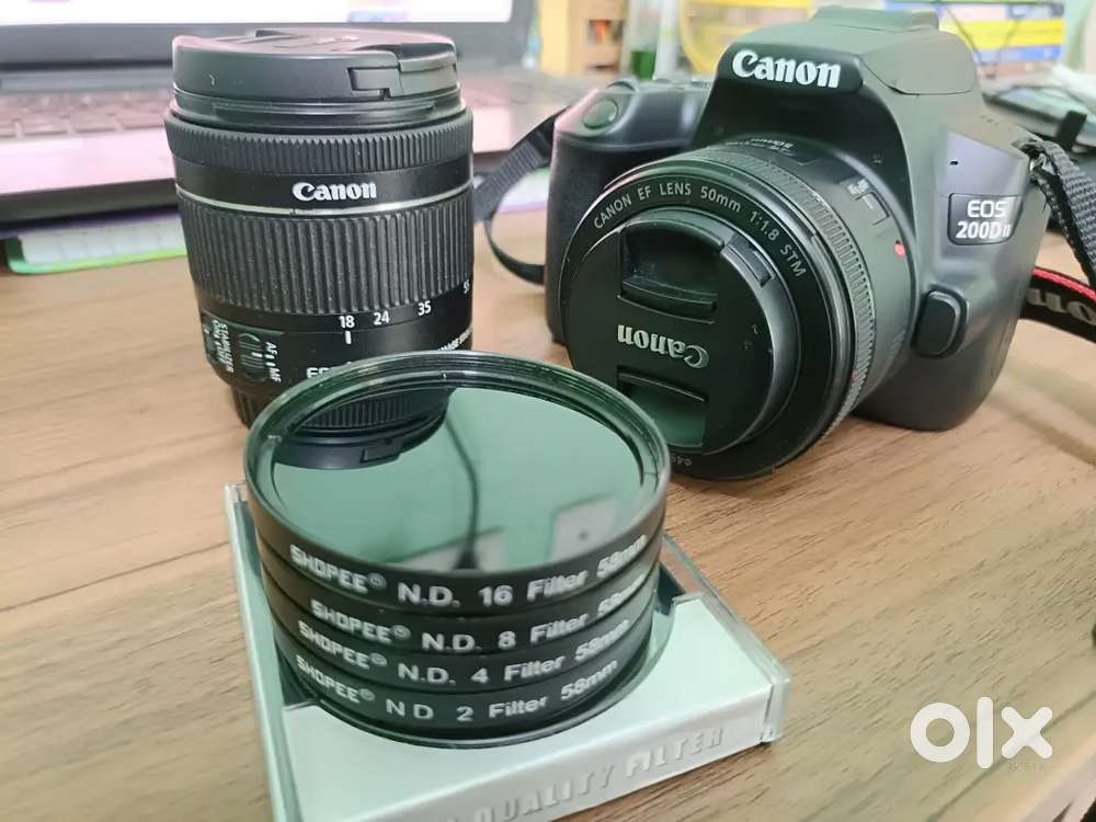 Early sell of Canon 200D Mark II with all accessories.